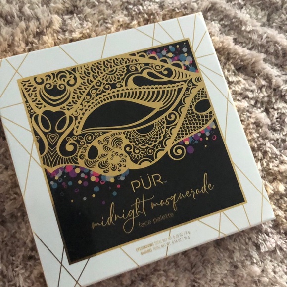 Brand new unopened PUR midnight masquerade palette - Picture 1 of 2